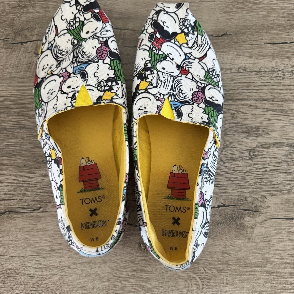 TOMS X Ortholite Peanuts Alpargata White Peanuts Cast Print Women Size 8 Slip On - Picture 7 of 9